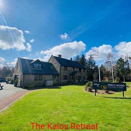 The Kalos Retreat - Hot Tub Lodge With Free 18 Hole Golf Course Swarland Екстер'єр фото
