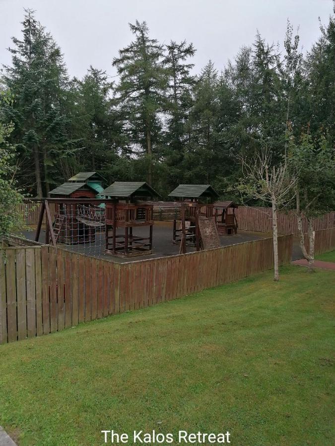 The Kalos Retreat - Hot Tub Lodge With Free 18 Hole Golf Course Swarland Екстер'єр фото